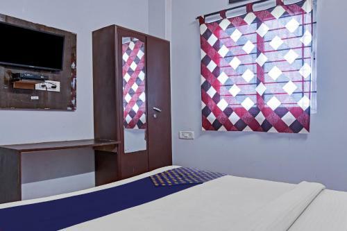 Spot On 82219 Hotel New Lake Palace