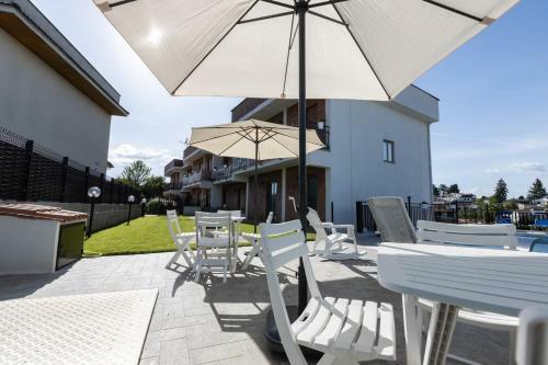 Hostal Valmontone Travel Rooms