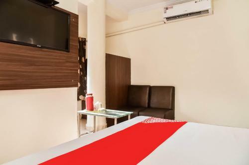 Oyo 31798 Hotel Gopi Palace