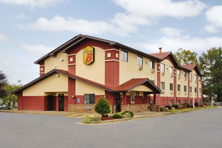 Hotel Super 8 Airport Richmond