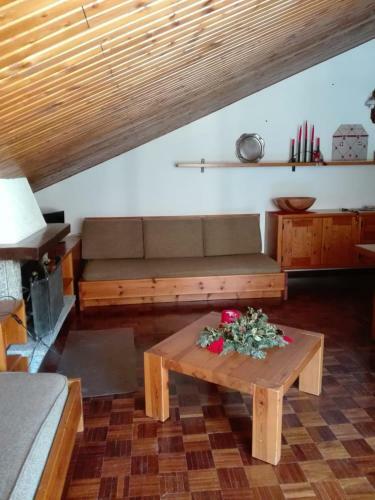 Apartamento Mansarda Condominio Royal