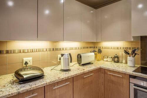 Apartamentos Cape Royale | Whosting