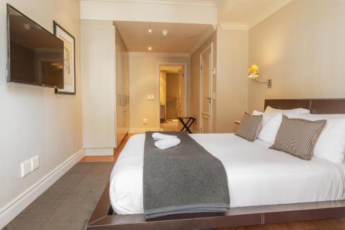 Apartamentos Cape Royale | Whosting