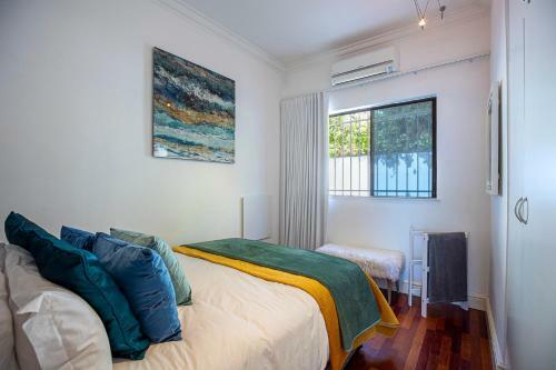 Clifton Yolo Spaces - Clifton Beachfront Apartments