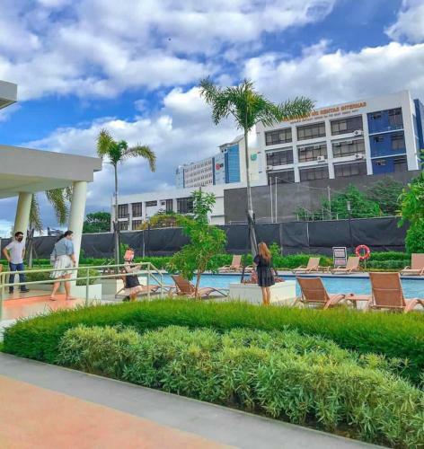 Apartamento Lovely 2br Condo With Netflix & Pool Access.