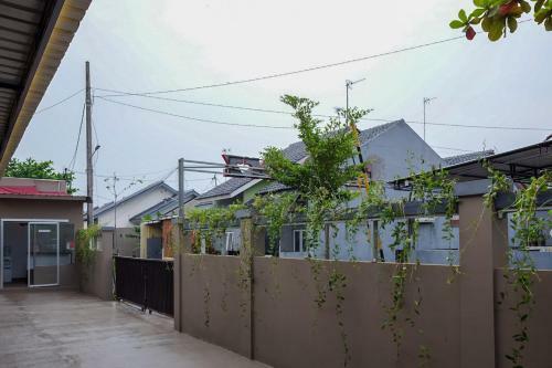 Hotel Reddoorz Syariah Near Exit Tol Pemalang Comal 2