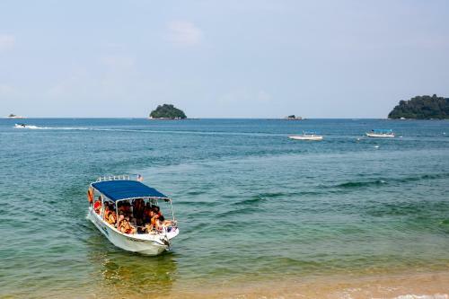 Hypertribe Holiday Home @ Pangkor