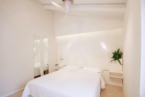 Le Nuove Cadreghe Apartments