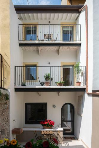Hostal Santa Marta Rooms&studios