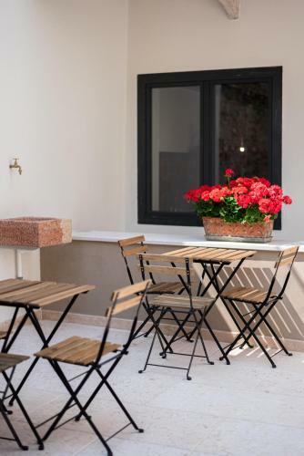 Hostal Santa Marta Rooms&studios