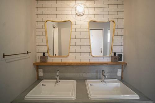 Albergue Orange County Guest House