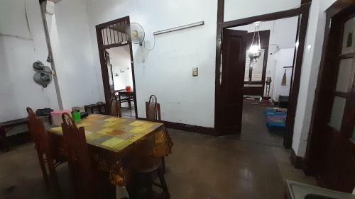 Wongso Kamar Keluarga