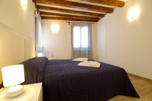 Hostal Veneziacentopercento Rooms