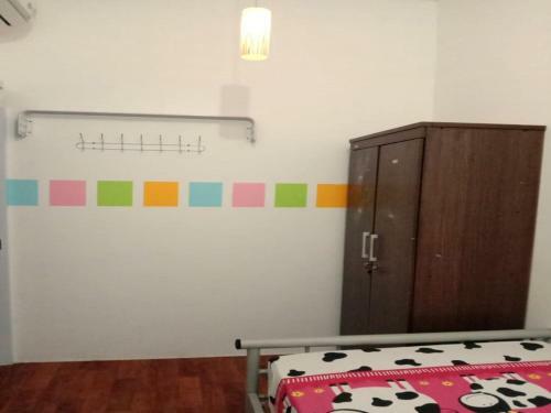 Hostal Pelangi Trenggilis Guesthouse