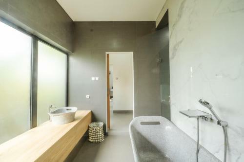 Villa NH Residence By Bukit Vista