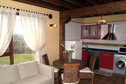 Apartamentos Centro de Turismo Rural La Coruja Del Ebro