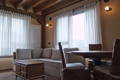 Apartamentos Centro de Turismo Rural La Coruja Del Ebro