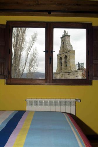 Apartamentos Centro de Turismo Rural La Coruja Del Ebro