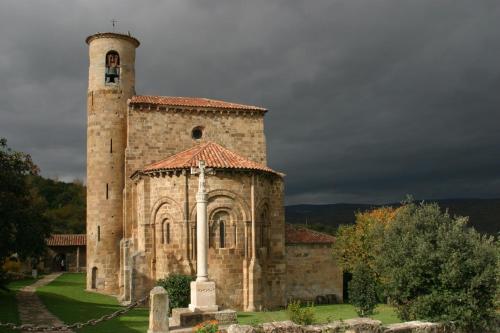 Apartamentos Centro de Turismo Rural La Coruja Del Ebro