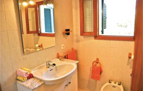 Holiday Home Cam� Vina Des Conte II