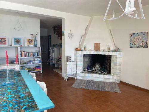 Spacious Beachfront Villa, Porto Columbu, Sardinia