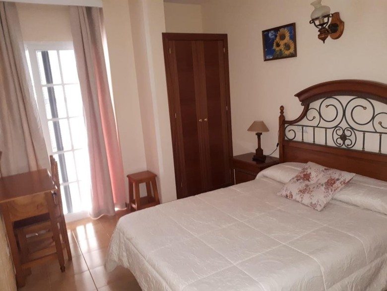 Hostal Cuevas