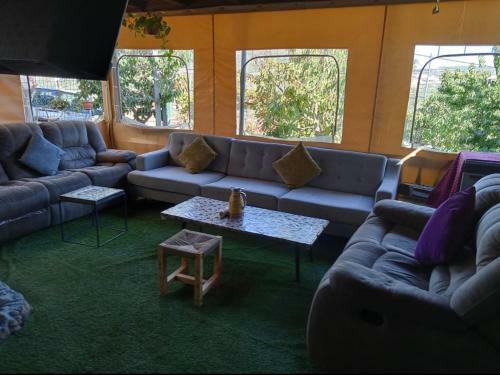 Majdal Shams/989 Apartment