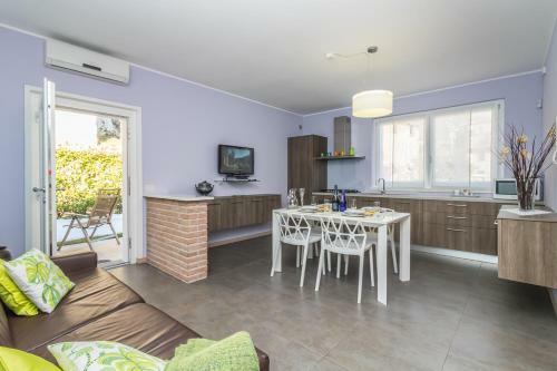 Apartment Rebecca - Tremezzina