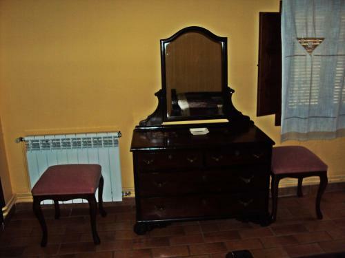 Hostal Alojamiento Tur�stico La Tinaja