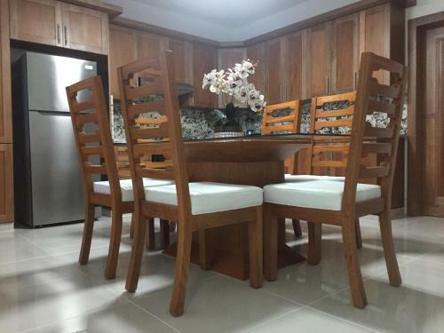 Apartamento Hidden Oasis Minutes From Beaches