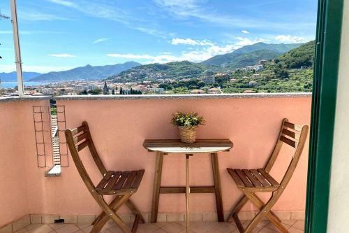 Apartamento Luminoso Bilocale Con Balcone A Borgio Verezzi
