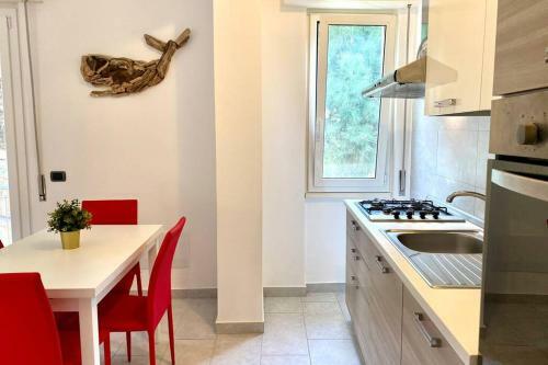 Apartamento A Due Passi Dal Mare Trilocale Borgio Verezzi