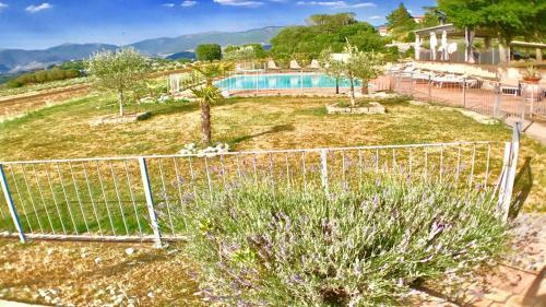 Spoleto By The Pool : Whole Villa - Sleeps 24