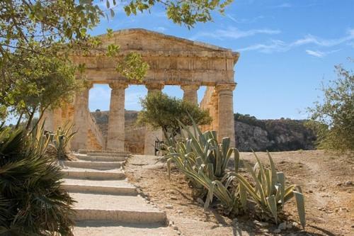 Villa 4 Camere 5 Bagni 2 Passi Dal Mare