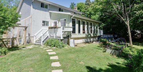 Villa Secluded Charming Cottage 2 Minutes From Lake
