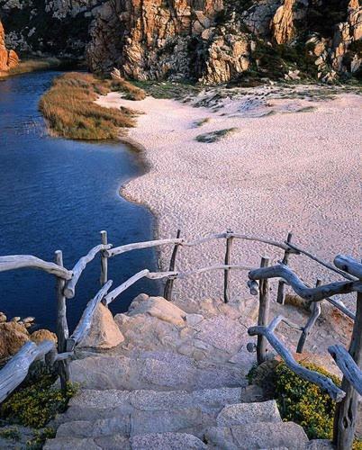 Bilo Pool Paradise: Your Paradisiac Corner In Sardinia