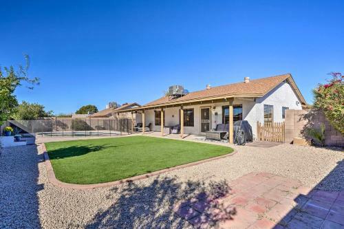 Peoria Home With Large Yard About 14 Mi To Phoenix!