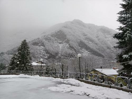 Apartamento Bilocale Gran Chalet Montecreto