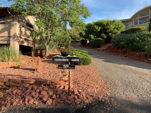 Saddle Rock Ranch B&B At West Sedona