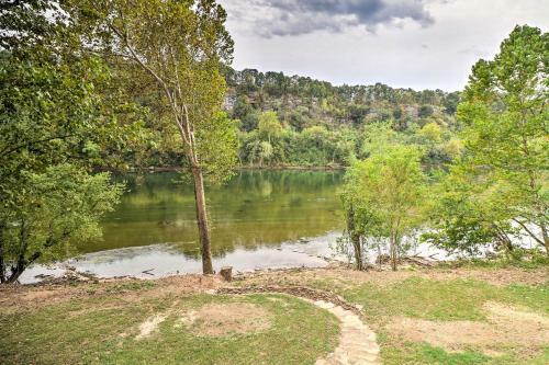 Private Norfork Home With Decks And River Access