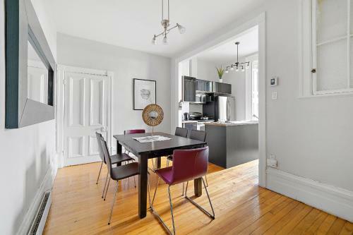 Old Port Montreal Apartments By Restavio