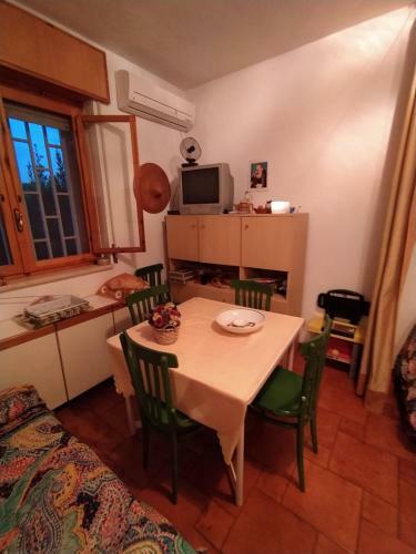 Puglia, Gargano,villa Indipendente Con Parcheggio.