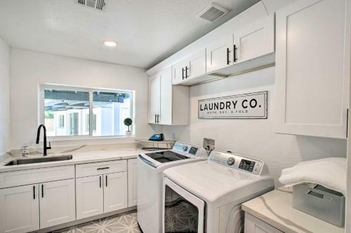 Central Scottsdale Oasis With Pool And Game Room!