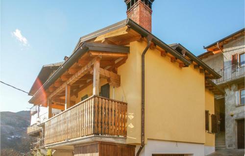 Beautiful Home In Dosso Del Liro With 2 Bedrooms