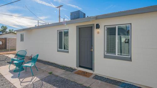 Wanderjaunt - Hallie - 2br Guesthouse - Central Phoenix