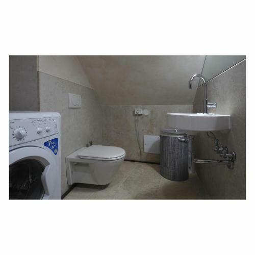 Adele Apartment