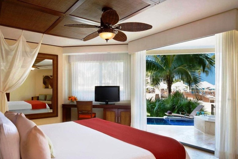 Hotel Dreams Riviera Cancun Resort & Spa
