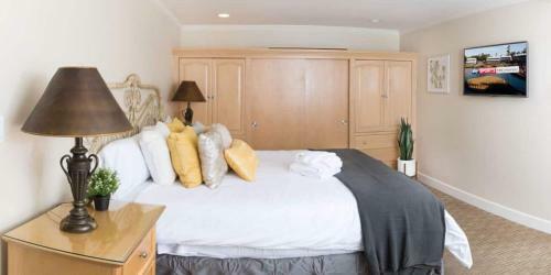 Apartamento Top King Suite 40% Off: Full Kitchen, Peaceful Views