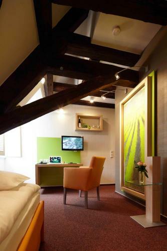 Hotel Und Weinhaus Zum Krug