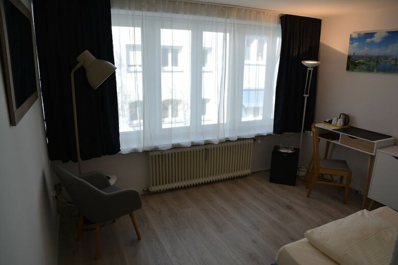 Hostal Hotel Lex Im Gartenhof